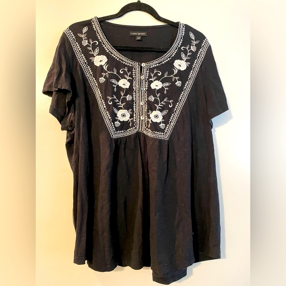 Lane Bryant black blouse with white floral thread design